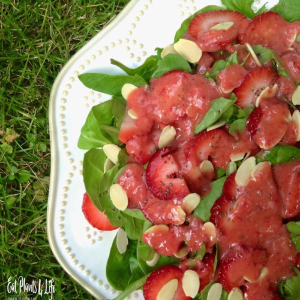 strawberry salad vinaigrette 3